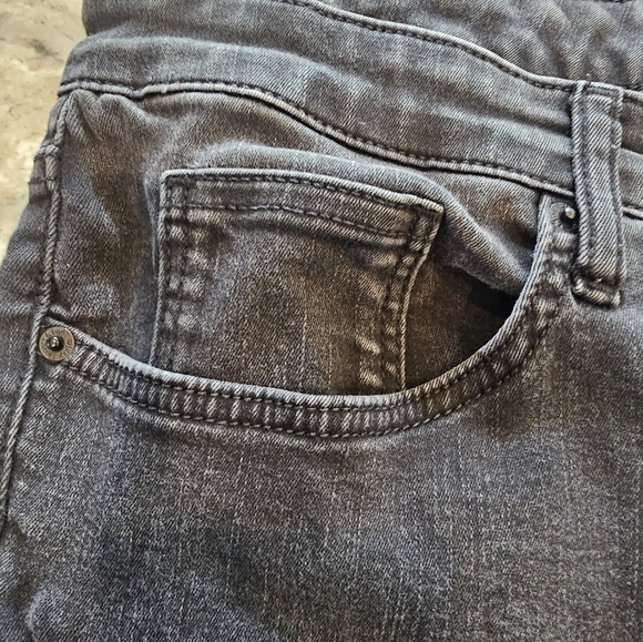 Crown & Ivy 22W Black Skinny Jeans Plus Size Stretch Denim - Picture 3 of 9